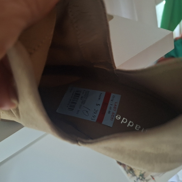 Madden Girl Booties Suede Square Heels Pull On NWT - Picture 6 of 7